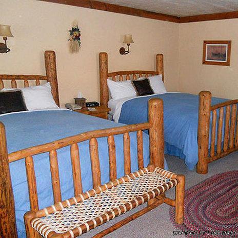 Daniels Summit Lodge Wallsburg Room photo